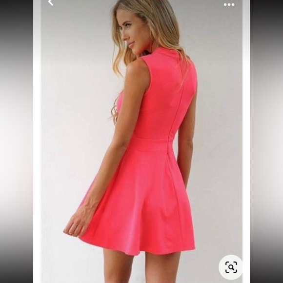 Dress - Picture 7 of 8